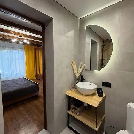 Lodge вишні Palyanytsya