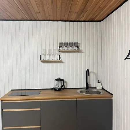 вишні Lodge *